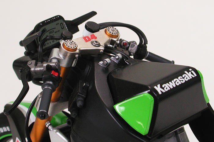 Konstruktorius tamiya - kawasaki ninja ZX-RR, 1/12, 14109 kaina ir informacija | Konstruktoriai ir kaladėlės | pigu.lt