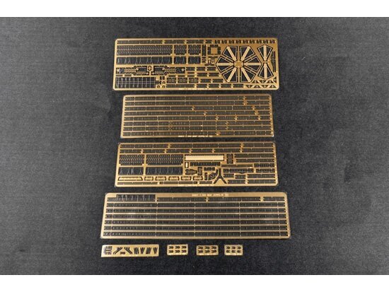 Konstruktorius Trumpeter - Aircraft Carrier DKM Peter Strasser, 1/350, 05628 kaina ir informacija | Konstruktoriai ir kaladėlės | pigu.lt