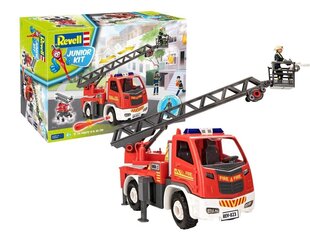 Конструктор Revell Junior Kit - пожарная машина с фигуркой пожарника - Revell, 00823 цена и информация | Конструкторы и кубики | pigu.lt