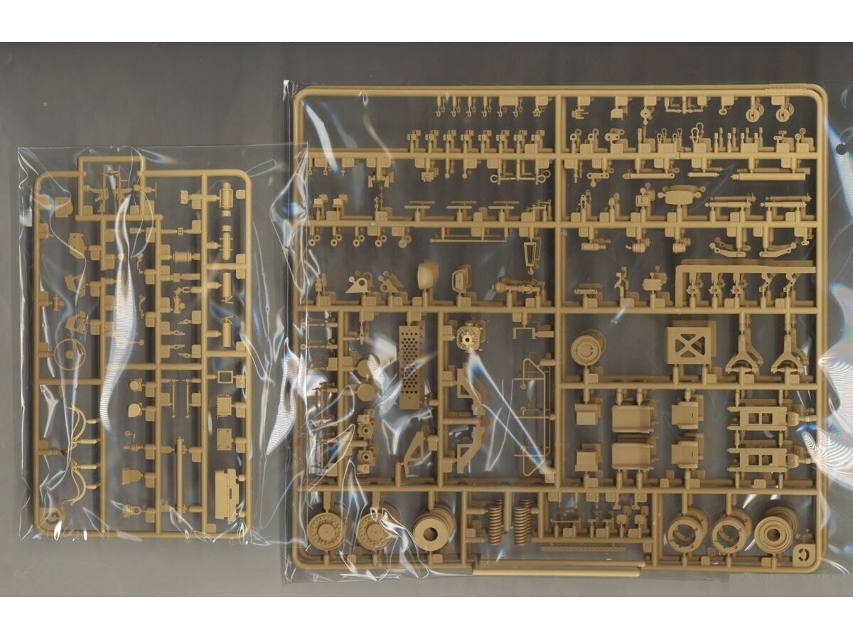 Konstruktorius Rye Field Model - U.S MRAP All Terrain Vehicle M1240A1 M-ATV su pilnu interjeru, 1/35, RFM-5032 kaina ir informacija | Konstruktoriai ir kaladėlės | pigu.lt