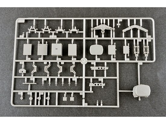 Konstruktorius Trumpeter - MAZ7410 Tractor W/CHMZAP-5247G, 1/35, 01056 kaina ir informacija | Konstruktoriai ir kaladėlės | pigu.lt