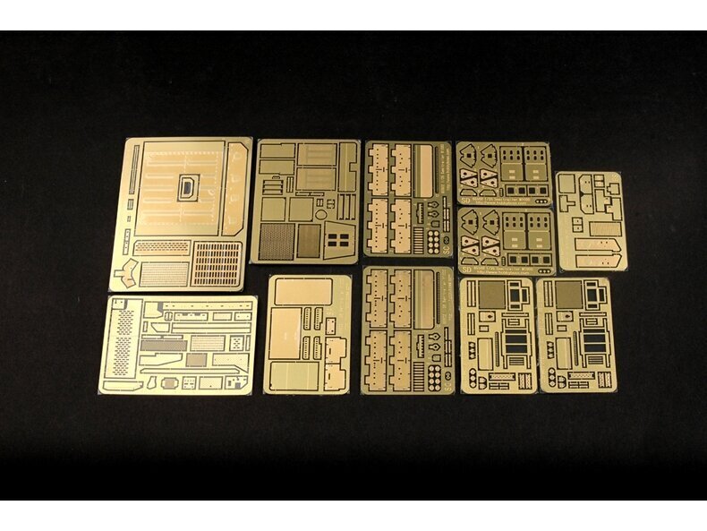 Konstruktorius Hobbyboss - M1070 Truck Tractor & M1000 Heavy Equipment Transporter Semi-trailer, 1/35, 85502 kaina ir informacija | Konstruktoriai ir kaladėlės | pigu.lt