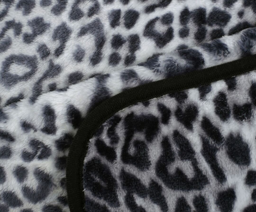 Tekstilinis pledas / antklodė Cashmere sniego leopardas, pilkas, 150 x 200 cm цена и информация | Lovatiesės ir pledai | pigu.lt