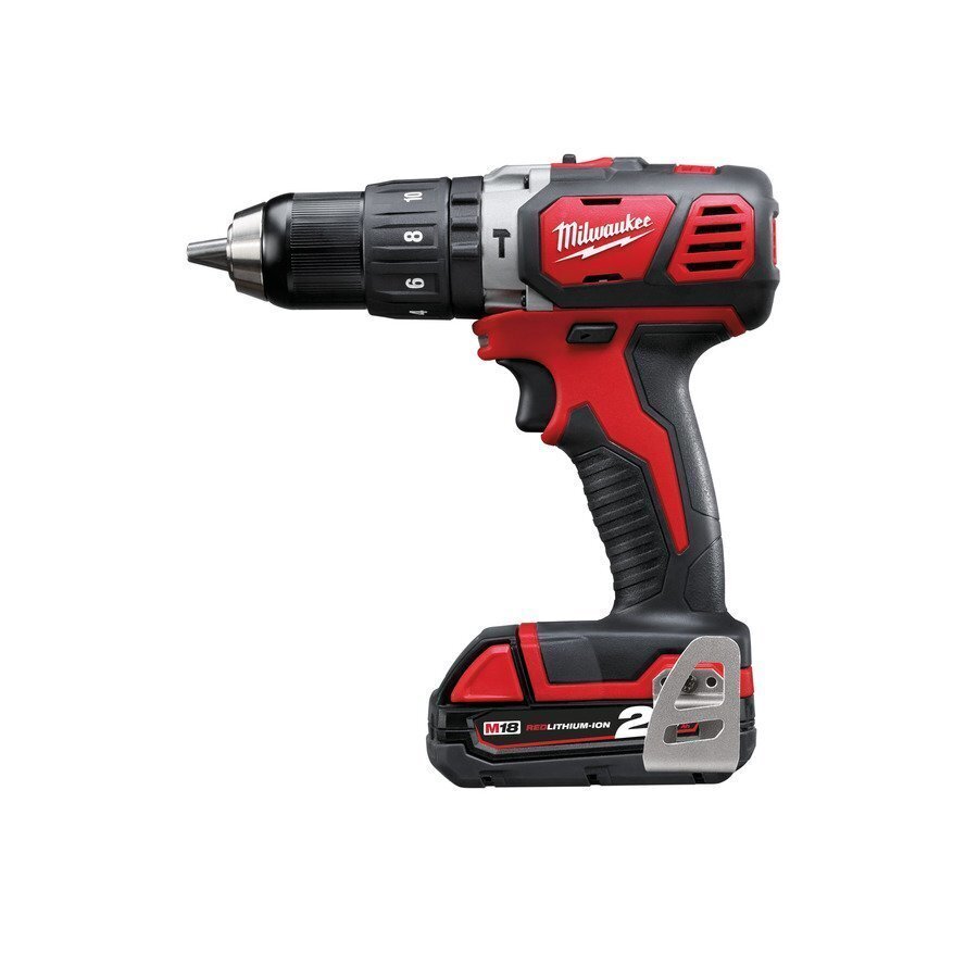 Akumuliatorinis smūginis gręžtuvas-suktuvas MILWAUKEE M18 BPD-202C цена и информация | Suktuvai, gręžtuvai | pigu.lt