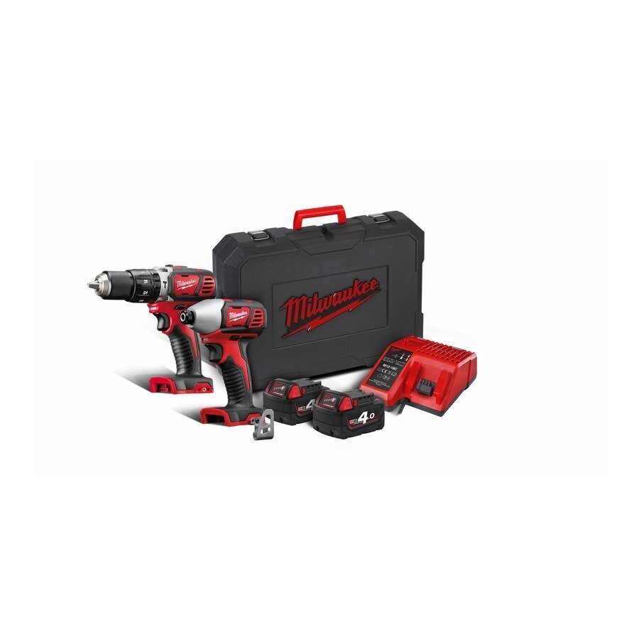 Įrankių komplektas Milwaukee M18 BPP2C-402C цена и информация | Suktuvai, gręžtuvai | pigu.lt