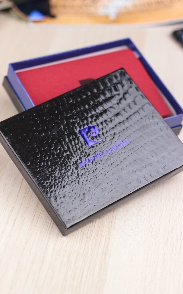 Vyriška odinė piniginė Pierre Cardin Tilak06 P020, juodos spalvos kaina ir informacija | Vyriškos piniginės, kortelių dėklai | pigu.lt