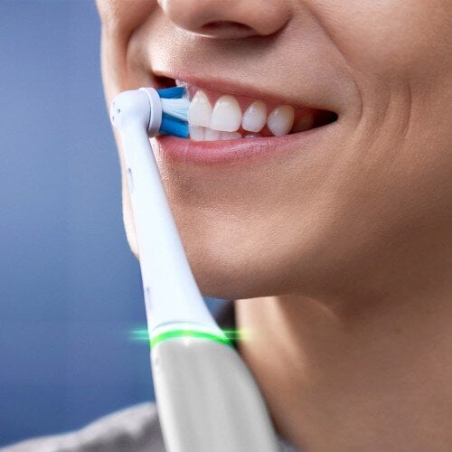 Oral-B iO8 Series White Alabaster kaina ir informacija | Elektriniai dantų šepetėliai | pigu.lt