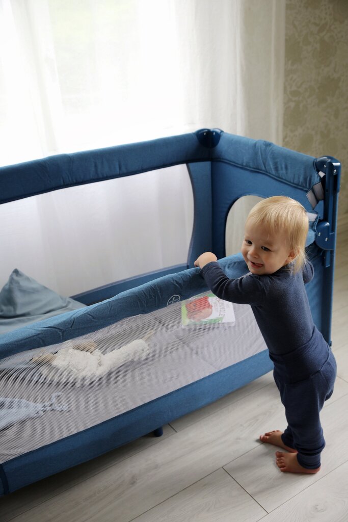 Kelioninė lova Britton Mysa DARK BLUE kaina ir informacija | Maniežai vaikams | pigu.lt