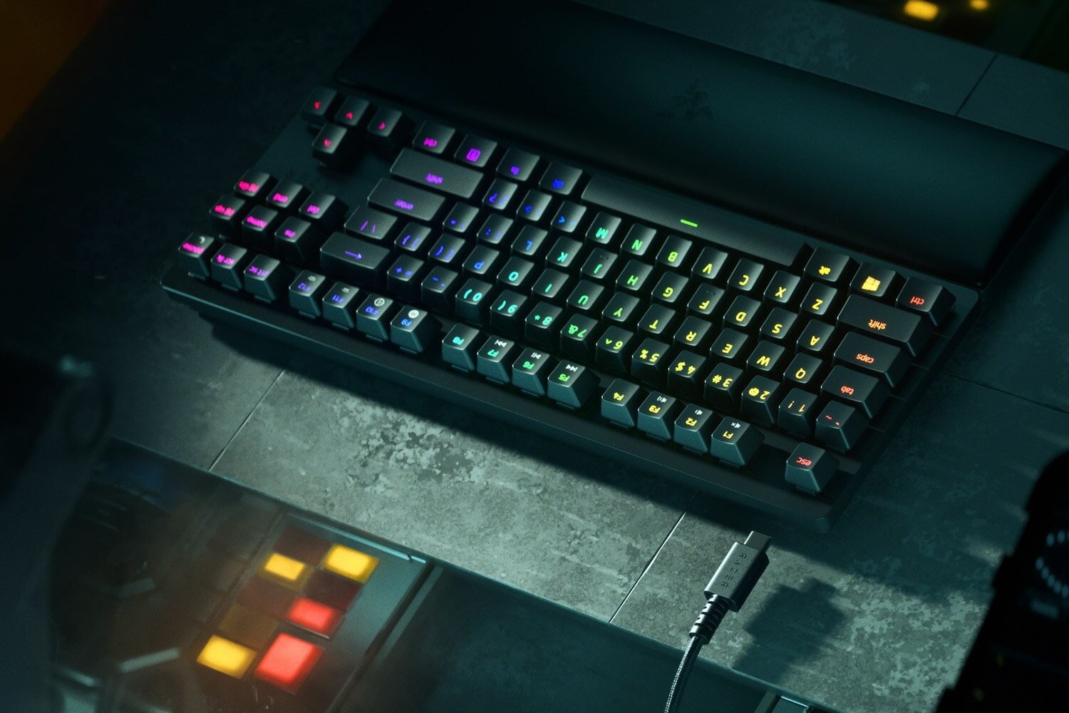 Razer Huntsman V2, juoda kaina ir informacija | Klaviatūros | pigu.lt