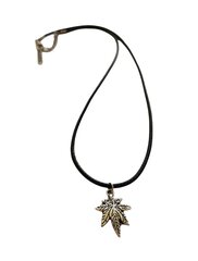 Ожерелье с фигурным серебряным кулоном подарок с плетеным черным кожаным шнурком, застежка регулируемой длины цена и информация | Аксессуары для детей | pigu.lt