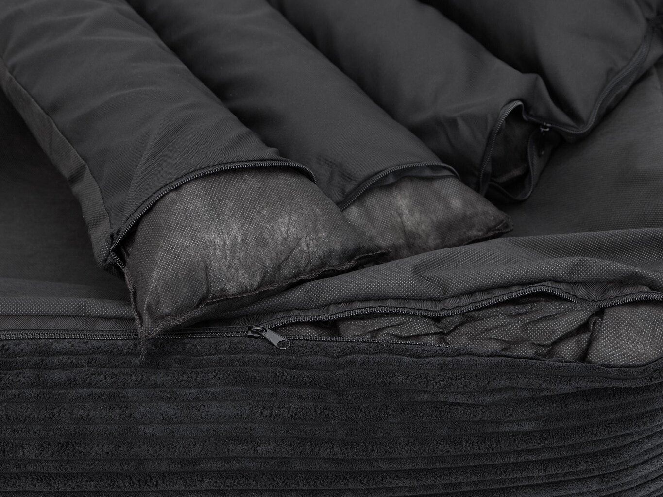 Hobbydog guolis Exclusive Black Velvet L, 65x50 cm kaina ir informacija | Guoliai, pagalvėlės | pigu.lt