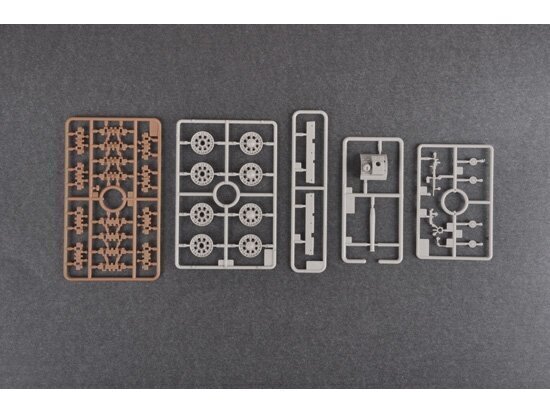 Plastikinis surenkamas modelis KV-8S Welded Turret, 1/35, 01568 kaina ir informacija | Konstruktoriai ir kaladėlės | pigu.lt