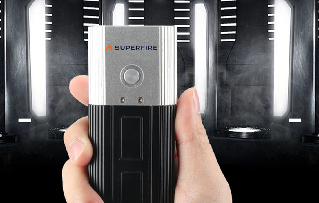 Dviračio žibintuvėlis Superfire BL06, USB, PowerBank, 550lm, 200m kaina ir informacija | Žibintuvėliai, prožektoriai | pigu.lt