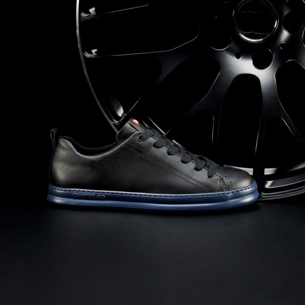 Laisvalaikio batai vyrams Camper Runner Four K100226, juodi kaina ir informacija | Vyriški batai | pigu.lt