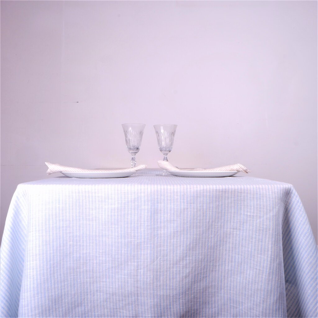 Lininė balta staltiesė, melsvai dryžuota, 148x320 cm. kaina ir informacija | Staltiesės, servetėlės | pigu.lt