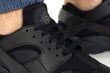Sportiniai batai vyrams Nike Air Huarache, juodi цена и информация | Kedai vyrams | pigu.lt