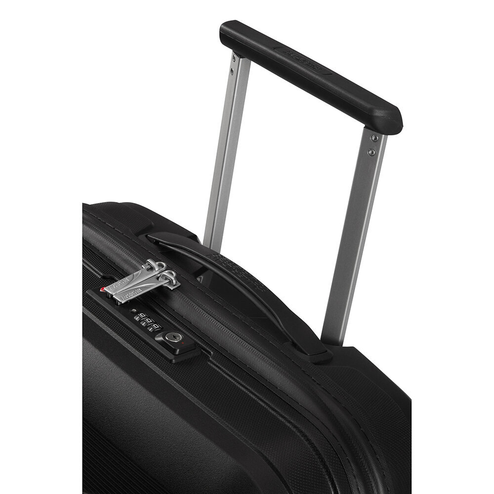 Mažas lagaminas American Tourister Airconic Spinner, S, juodas цена и информация | Lagaminai, kelioniniai krepšiai | pigu.lt