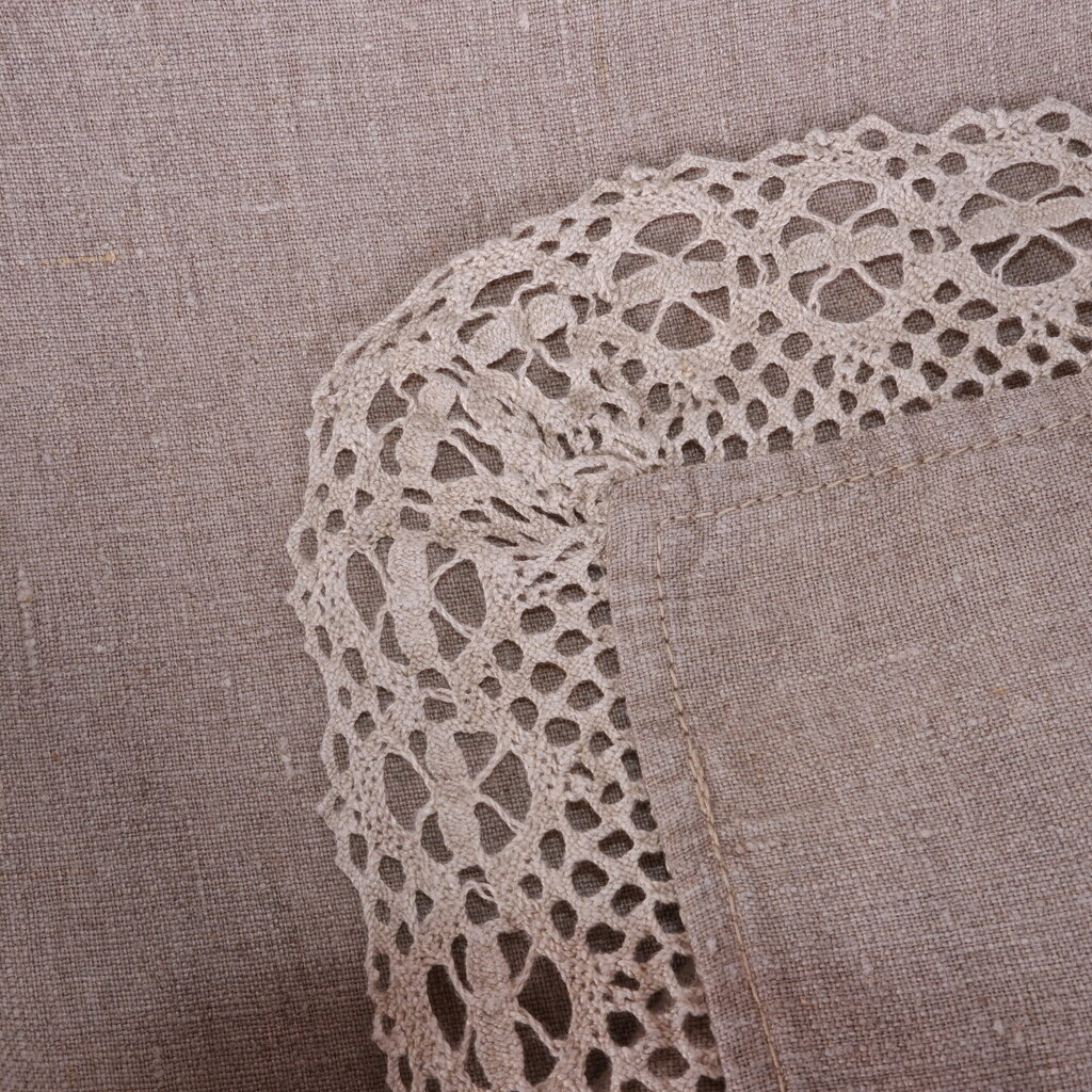 Lino staltiesė, su nėriniu. 142x142 cm kaina ir informacija | Staltiesės, servetėlės | pigu.lt