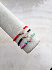 Плетеный браслет из красной нити с сердечком с кристалами золотого цвета цена и информация | Женские браслеты | pigu.lt