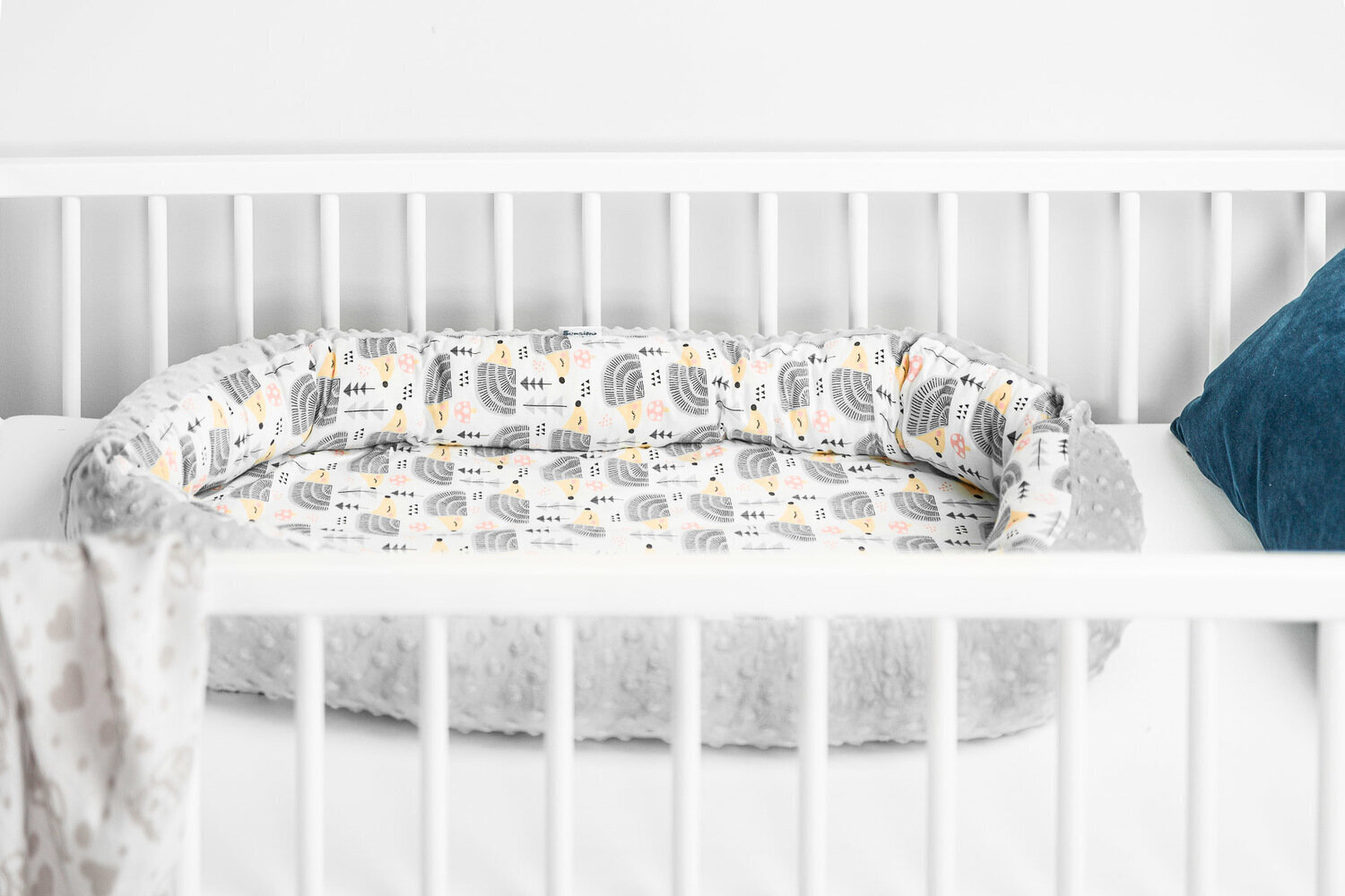 Kūdikio lizdas Sensillo 70x30, pilkas kaina ir informacija | Vokeliai, miegmaišiai, pagalvės | pigu.lt