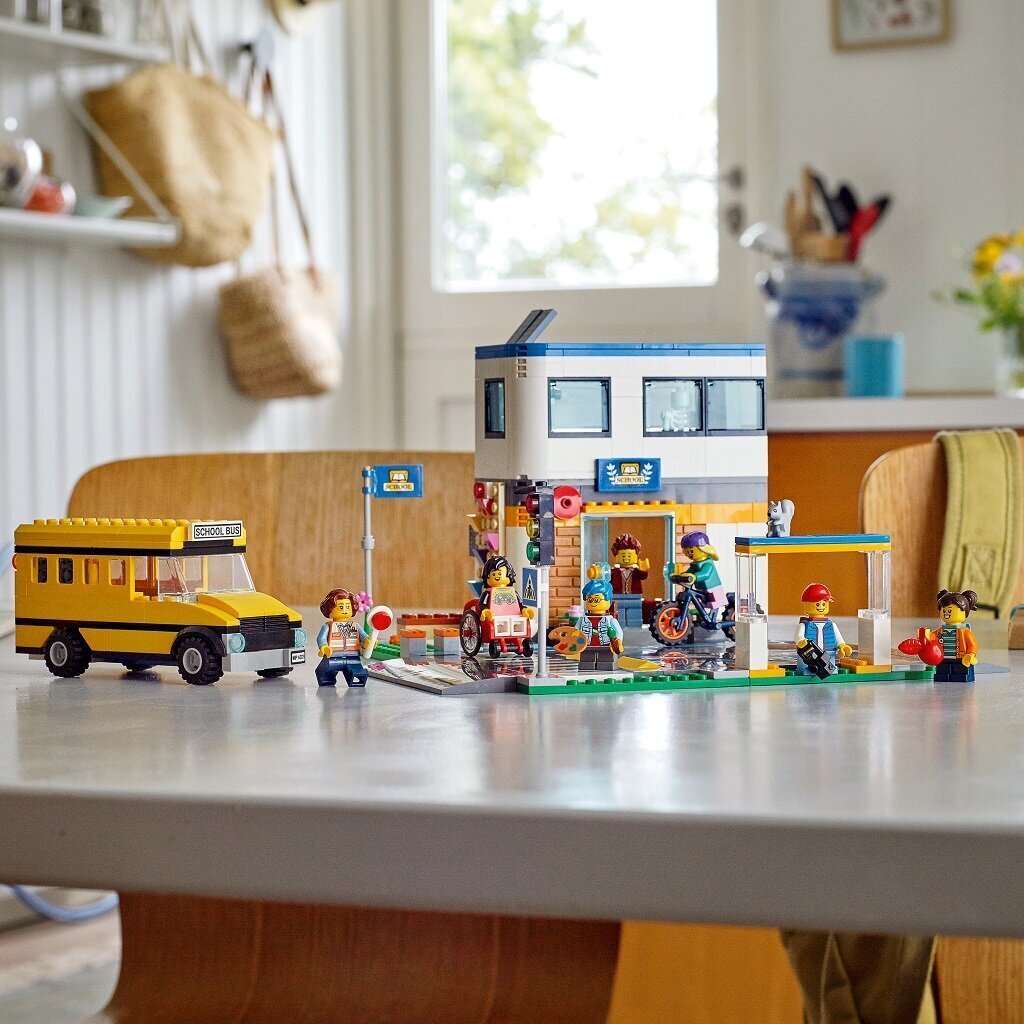 60329 LEGO® City Diena mokykloje kaina ir informacija | Konstruktoriai ir kaladėlės | pigu.lt