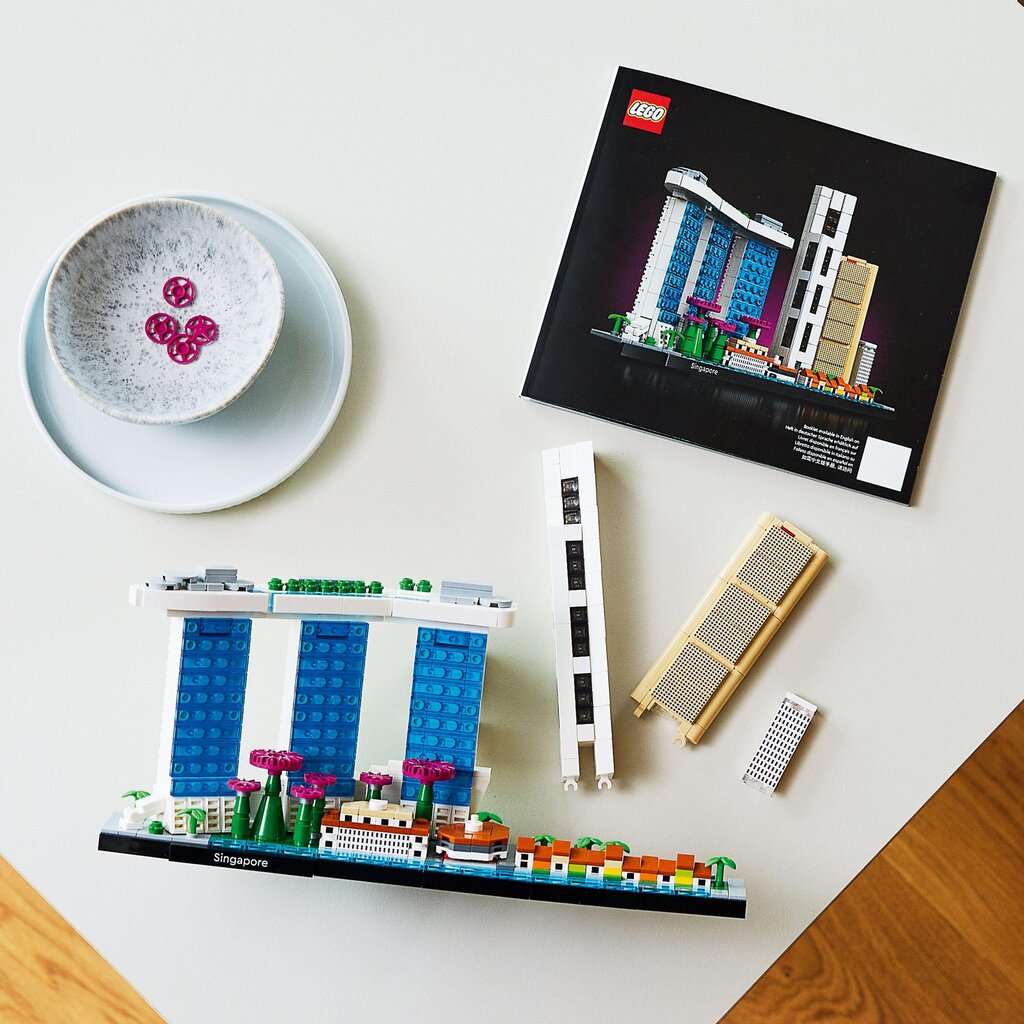 21057 LEGO® Architecture Singapūras kaina ir informacija | Konstruktoriai ir kaladėlės | pigu.lt