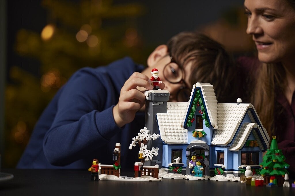 10293 LEGO® Icons Kalėdų Senelio vizitas цена и информация | Konstruktoriai ir kaladėlės | pigu.lt