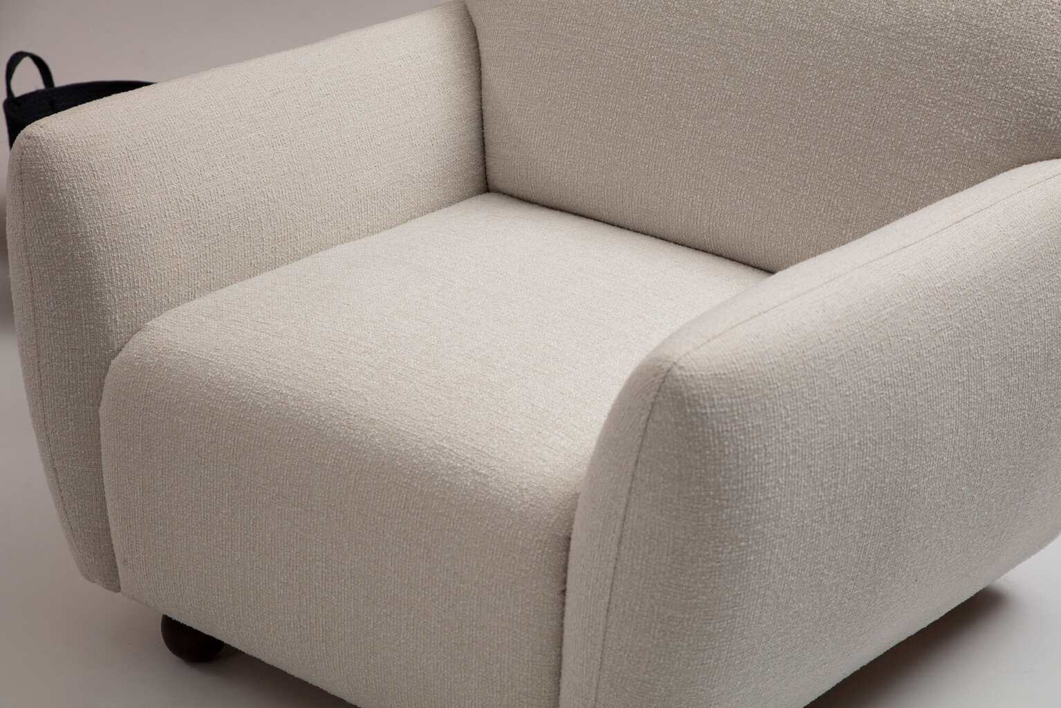 Fotelis Kalune Design Eddy, smėlio spalvos kaina ir informacija | Svetainės foteliai | pigu.lt