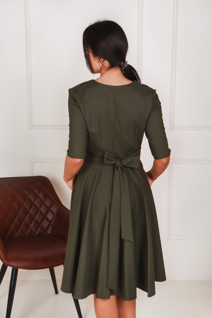 Jaunatviška suknelė midi ilgio su kišenėmis, žalios spalvos kaina ir informacija | Suknelės | pigu.lt
