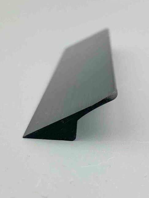 Rankena, metalinė "Estilo", juoda 96 mm. kaina ir informacija | Baldų rankenėlės | pigu.lt