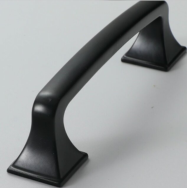 Rankena, metalinė, juoda "Serrano Dark" 96 mm kaina ir informacija | Baldų rankenėlės | pigu.lt
