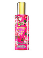 Kūno purškiklis Guess Love Passion Kiss, 250 ml kaina ir informacija | Parfumuota kosmetika moterims | pigu.lt