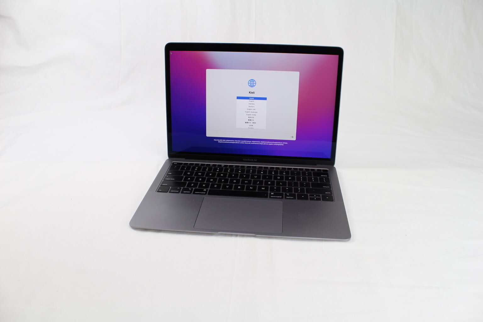 MacBook Air 2018 Retina 13" - Core i5 1.6GHz / 8GB / 128GB SSD / US / Space Gray (atnaujintas, būklė A) kaina ir informacija | Nešiojami kompiuteriai | pigu.lt