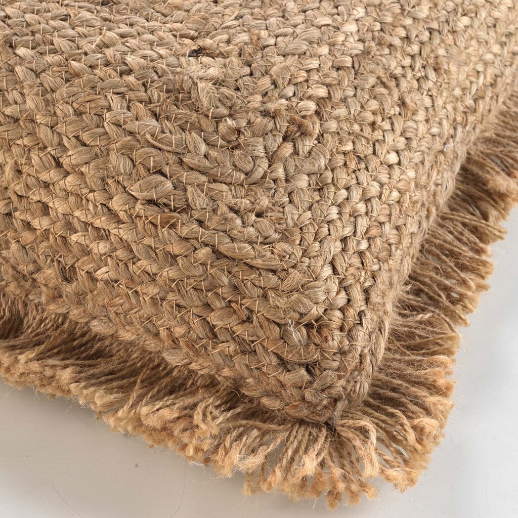 Dekoratyvinė pagalvėlė Jutana kaina ir informacija | Dekoratyvinės pagalvėlės ir užvalkalai | pigu.lt