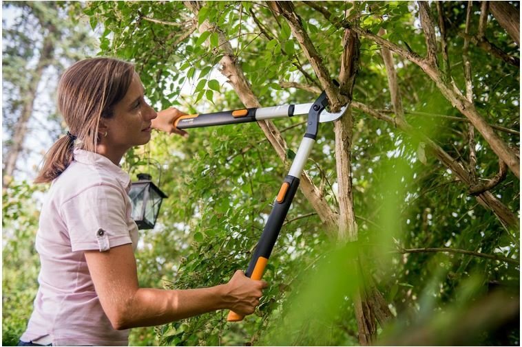 Teleskopinės sodo žirklės Fiskars SmartFit™ L86 112500 цена и информация | Sodo įrankiai | pigu.lt