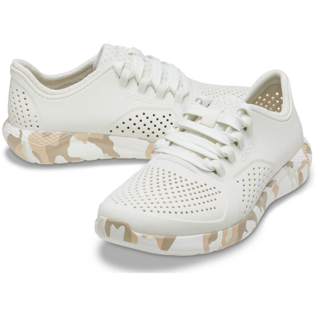 Sportiniai bateliai moterims Crocs™ Women's LiteRide Printed Camo Pacer 133926, balti kaina ir informacija | Sportiniai bateliai, kedai moterims | pigu.lt