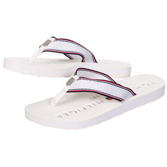 Šlepetės mjoterims Tommy Hilfiger Hardware Flat Beach, baltos цена и информация | Комнатные тапки женские | pigu.lt