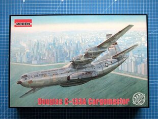 Модель для склеивания Roden 333 Douglas C-133A Cargomaster 1/144 цена и информация | Склеиваемые модели | pigu.lt