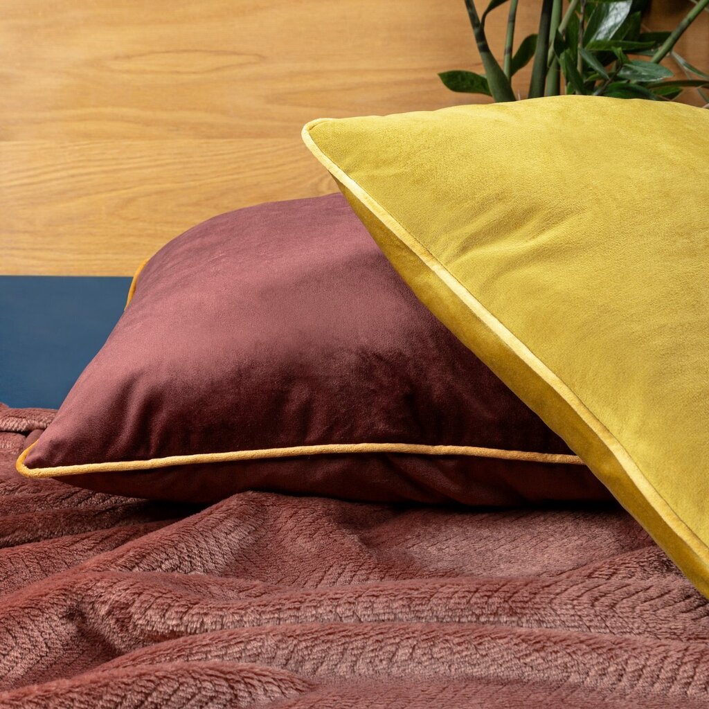 Dekoratyvinės pagalvėlės užvalkalas Velvet, 45x45 cm цена и информация | Dekoratyvinės pagalvėlės ir užvalkalai | pigu.lt