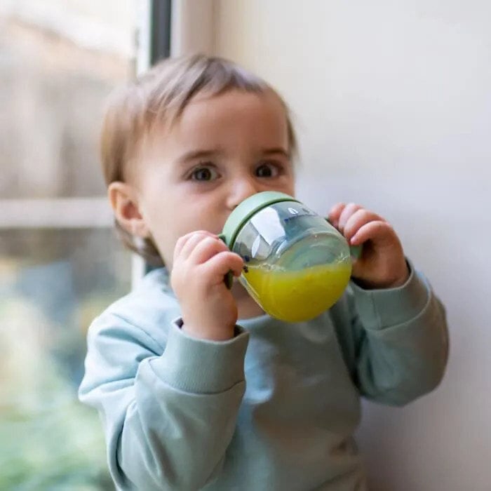 Puodelis Tommee Tippee Weaning Sippee, 4 mėn+, 190 ml kaina ir informacija | Buteliukai kūdikiams ir jų priedai | pigu.lt