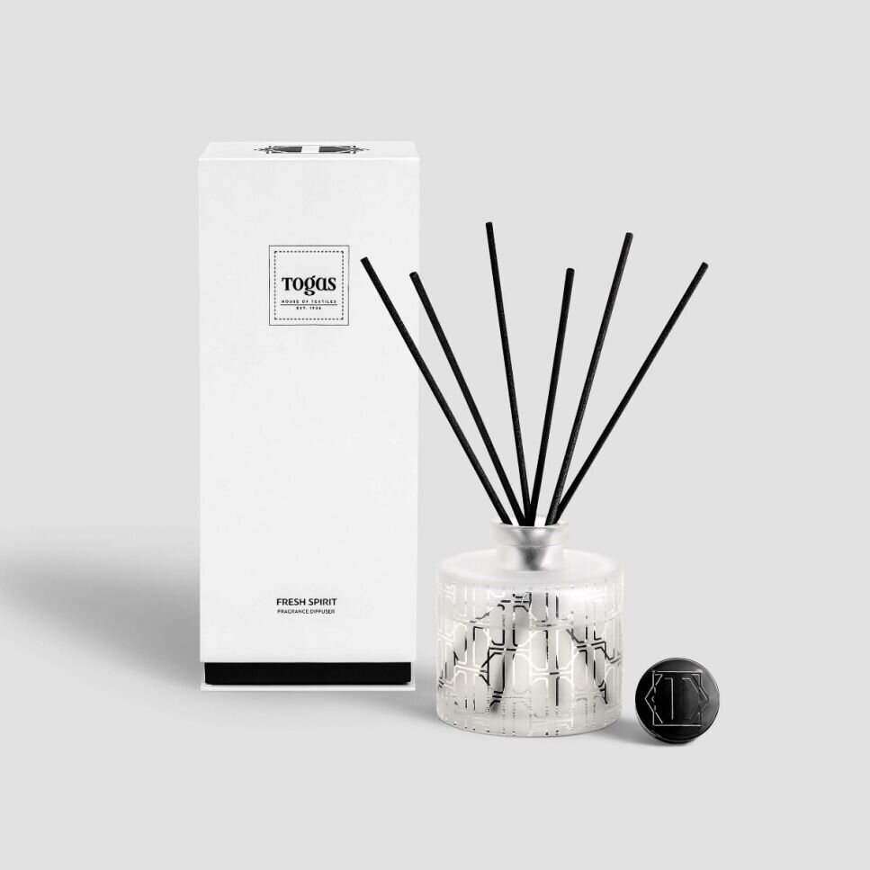 Namų kvapo rinkinys Togas Aroma Candle Sandal Wood: namų kvapas, 230 ml + aromatinė žvakė kaina ir informacija | Namų kvapai | pigu.lt