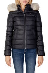 ПУХОВИК ЖЕНСКИЙ Tommy Hilfiger ЧЕРНЫЙ ПУХОВИК С КАПЮШОНОМ TJW BASIC ЧЕРНЫЙ DW0DW08588 BDS 41255 цена и информация | Женские куртки | pigu.lt