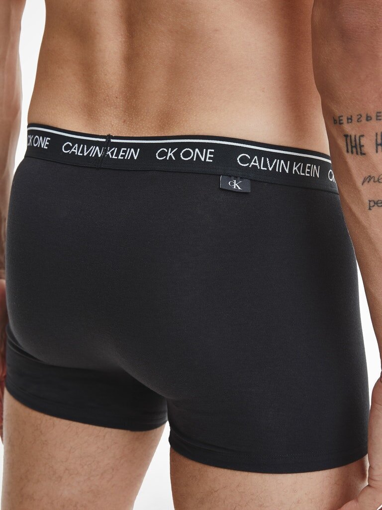 Vyriškos trumpikės Calvin Klein TRUNK, 7 poros, juodos 000NB2860A W03 42539 kaina ir informacija | Trumpikės | pigu.lt