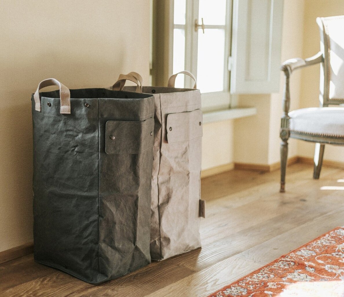 Maišas skalbiniams Laundry Bag Dark grey 30 x 25 x 58 cm kaina ir informacija | Vonios kambario aksesuarai | pigu.lt
