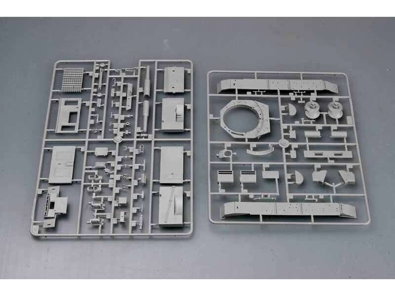 Konstruktorius Trumpeter - Sd.Kfz 165/1 Geschützwagen IV b für 10,5cm le. FH 18/1 (Sf), 1/35, 00374 kaina ir informacija | Konstruktoriai ir kaladėlės | pigu.lt