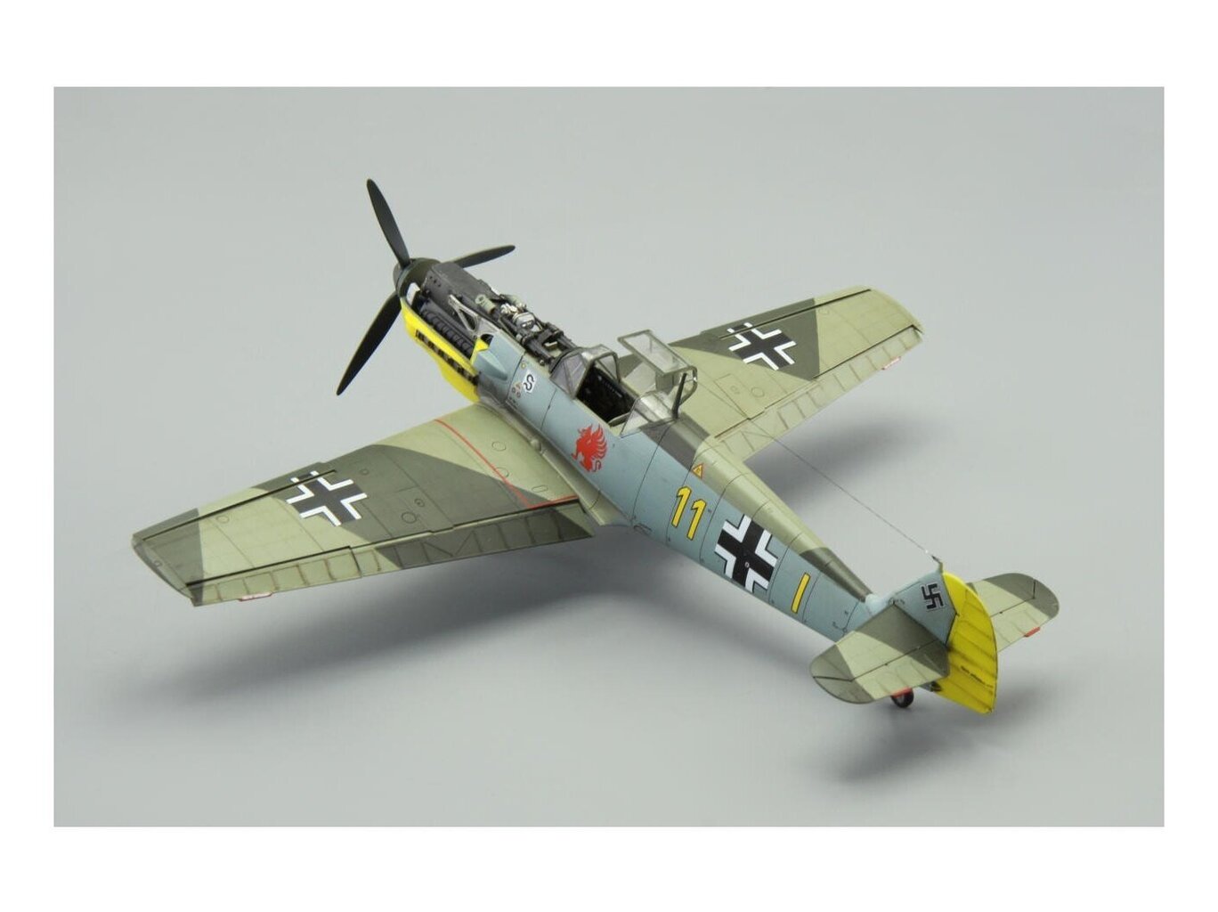 Surenkamas modelis Eduard Messerschmitt Bf 109E-1 ProfiPack Edition, 1/48, 8261 kaina ir informacija | Konstruktoriai ir kaladėlės | pigu.lt