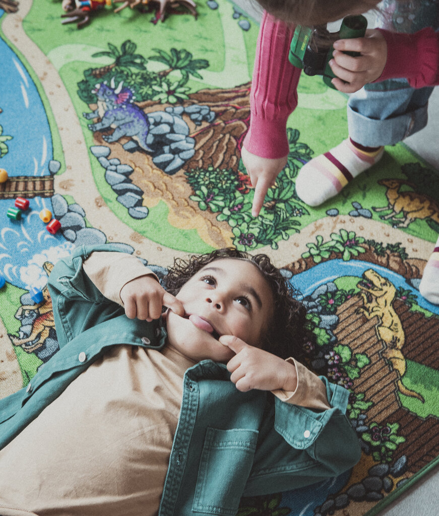 AW Rugs vaikiškas kilimas Dino 95x133 cm kaina ir informacija | Kilimai | pigu.lt