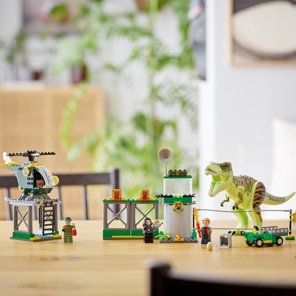 76944 LEGO® Jurassic World Dinozauro tiranozauro pabėgimas kaina ir informacija | Konstruktoriai ir kaladėlės | pigu.lt
