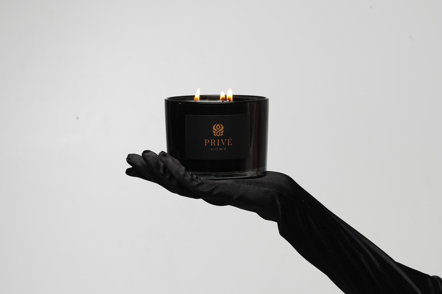 Kvapioji žvakė - Muscs Poudres 420 g цена и информация | Žvakės, Žvakidės | pigu.lt