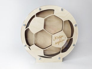 Деревянная круглая копилка – Футбольный мяч с гравировкой “Krāju sapnim!“ цена и информация | Оригинальные копилки | pigu.lt
